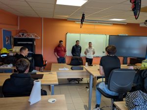 Présentation de la Licence Pro et du diplômes d'Ingénieur par d'anciens apprentis
